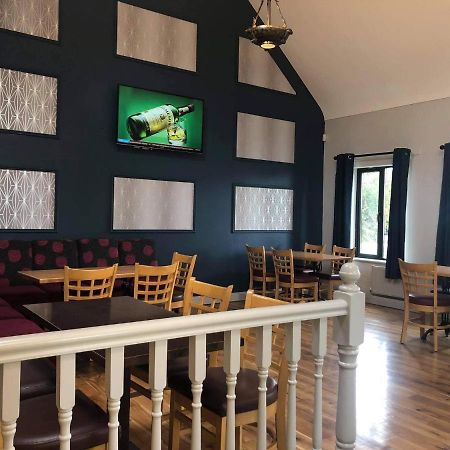 Balreask Bar, Restaurant & Guest Accommodation Navan Exteriör bild