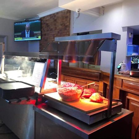 Balreask Bar, Restaurant & Guest Accommodation Navan Exteriör bild
